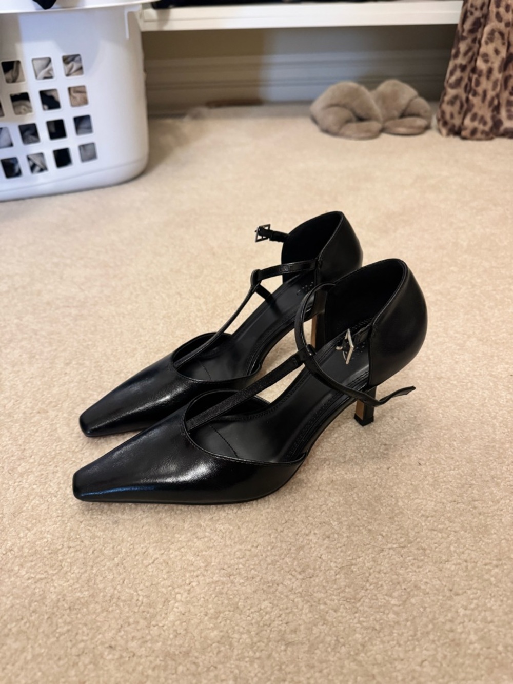 Sleek Black T-Strap Pointed Toe Heels with Ankle Buckle - Picture 2 of 3